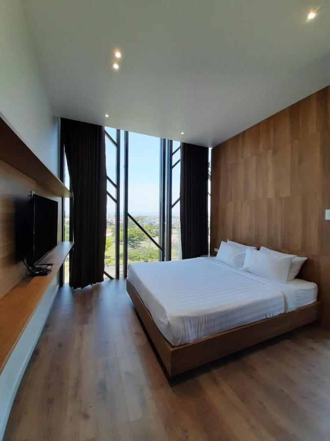 Coconut Hotel Phu Yen Tuy Hoa Exterior photo